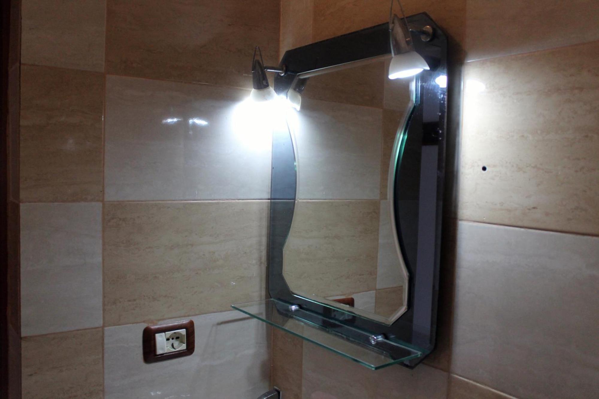 Tomor Shehu Guest House Берат Экстерьер фото