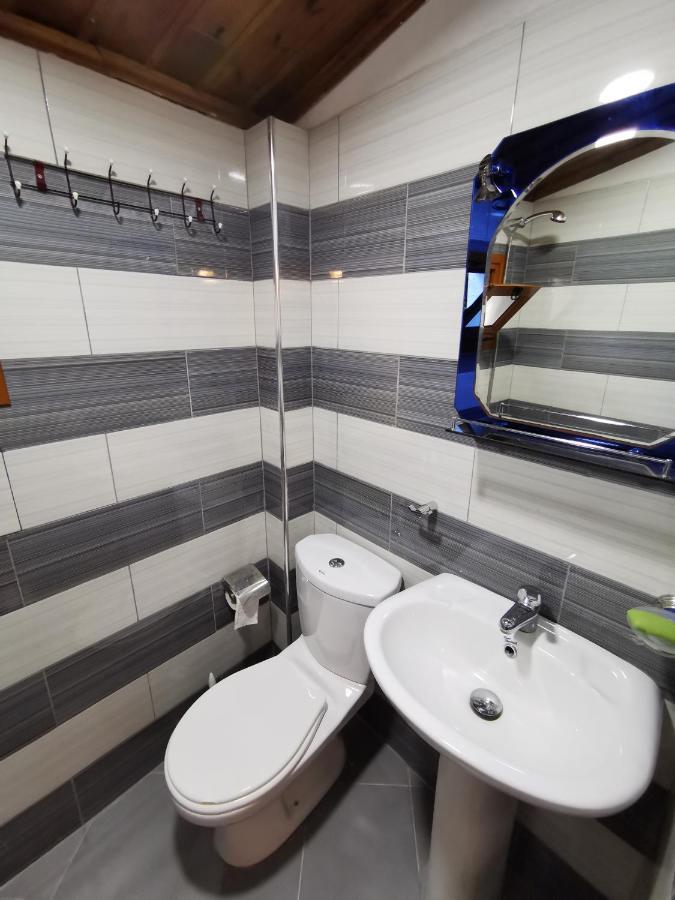 Tomor Shehu Guest House Берат Экстерьер фото