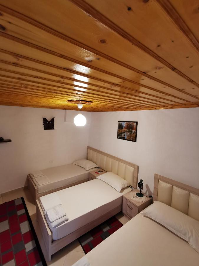 Tomor Shehu Guest House Берат Экстерьер фото